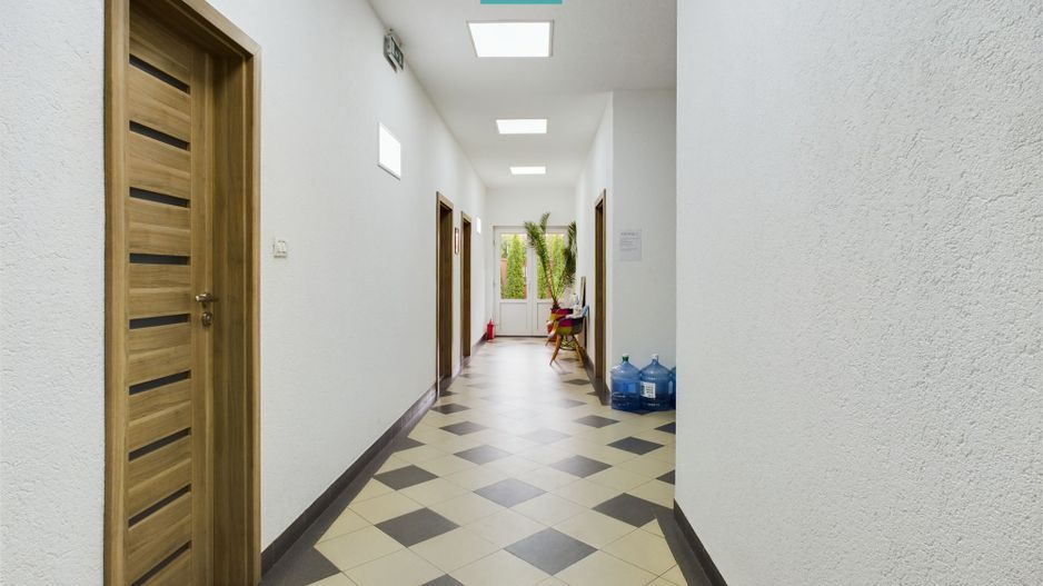 Hală industrială cu teren de 3600 mp în Gai - Poză 26