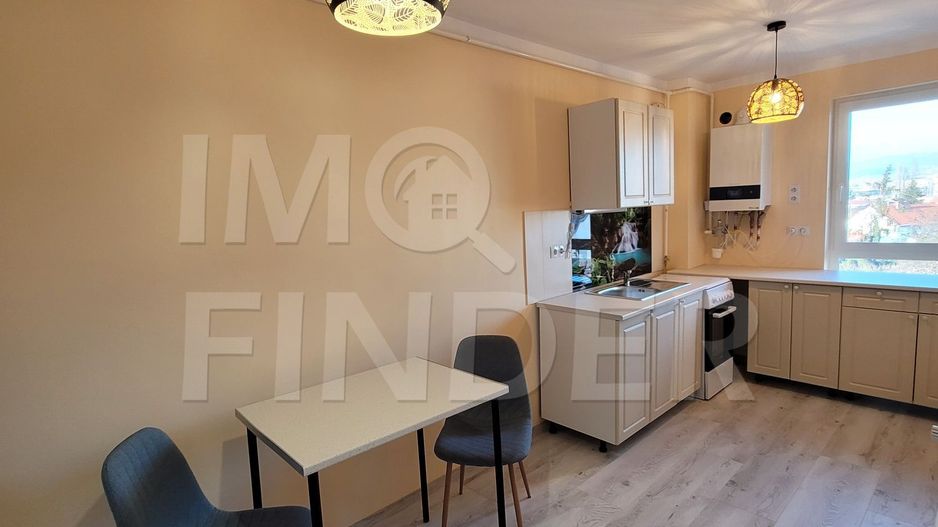 Prima Inchiriere Zona Centrala - Poză 3