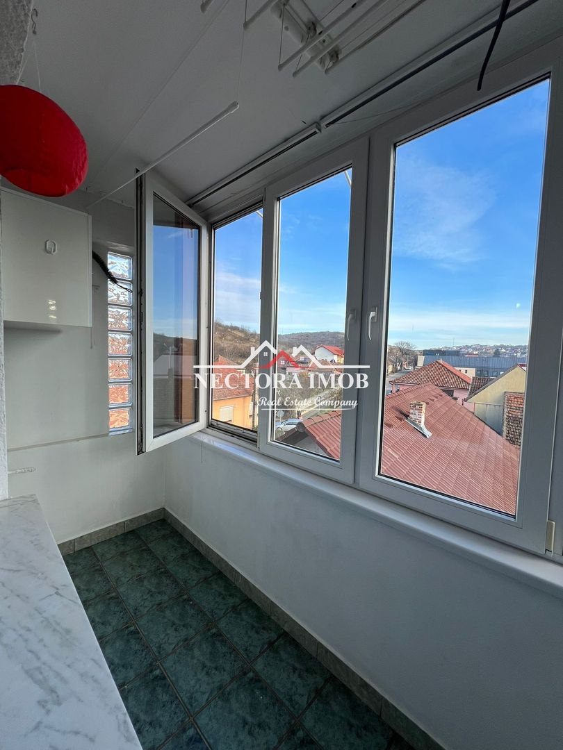 NECTORA IMOB-Apartament 3 camere, 2 bai, 75 mp, Etaj 2, Str. L.Pasteur - Poză 12