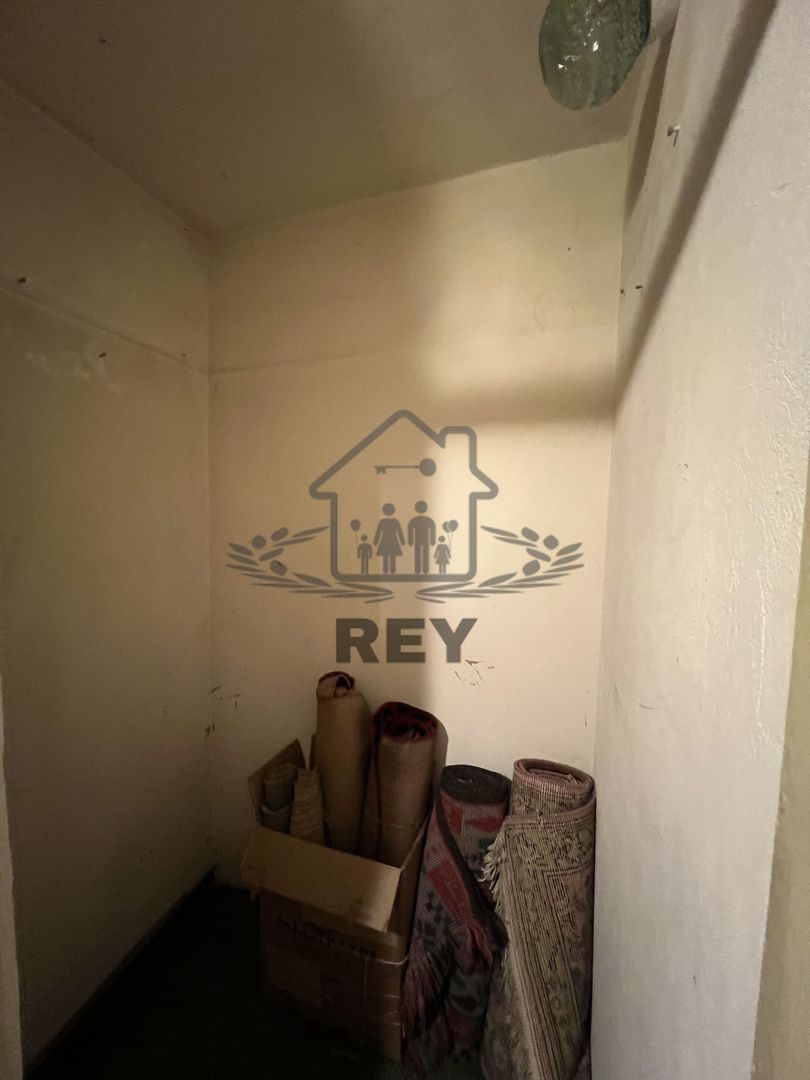 Apartament 4 camere decomandate 4 balcoane etaj 1 Str. Bâlea/Sibiu - Poză 7