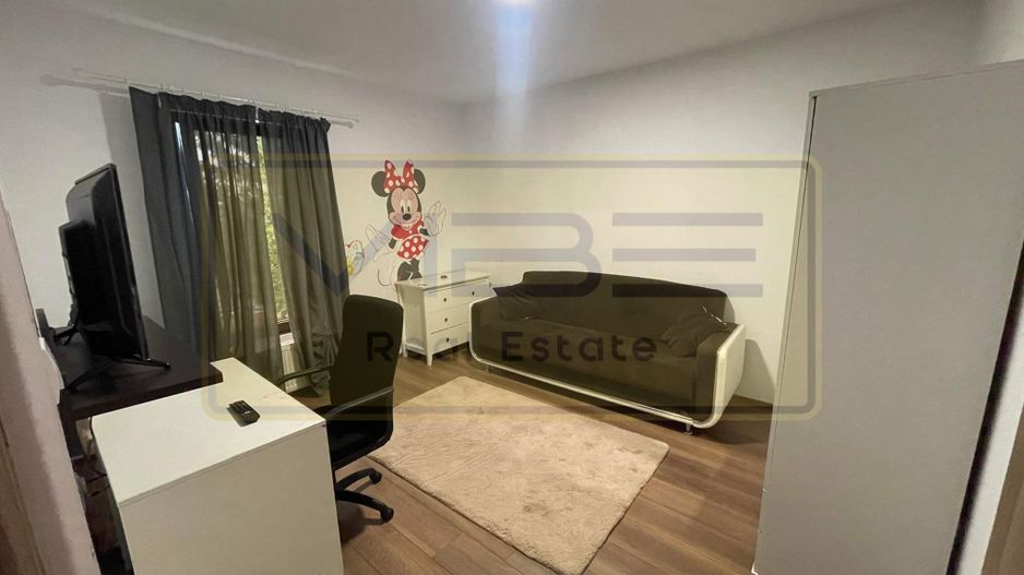CASA 4 CAMERE- CURTE 1000MP - Ideal de locuit/ after school etc - Poză 6