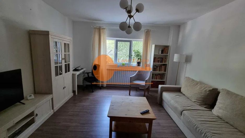 Apartament cu 2 camere in zona Parc Sebastian-Centrala Proprie - Poză 1