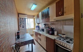 Vanzare apartament cu 2 camere in Dambu - Poză 2