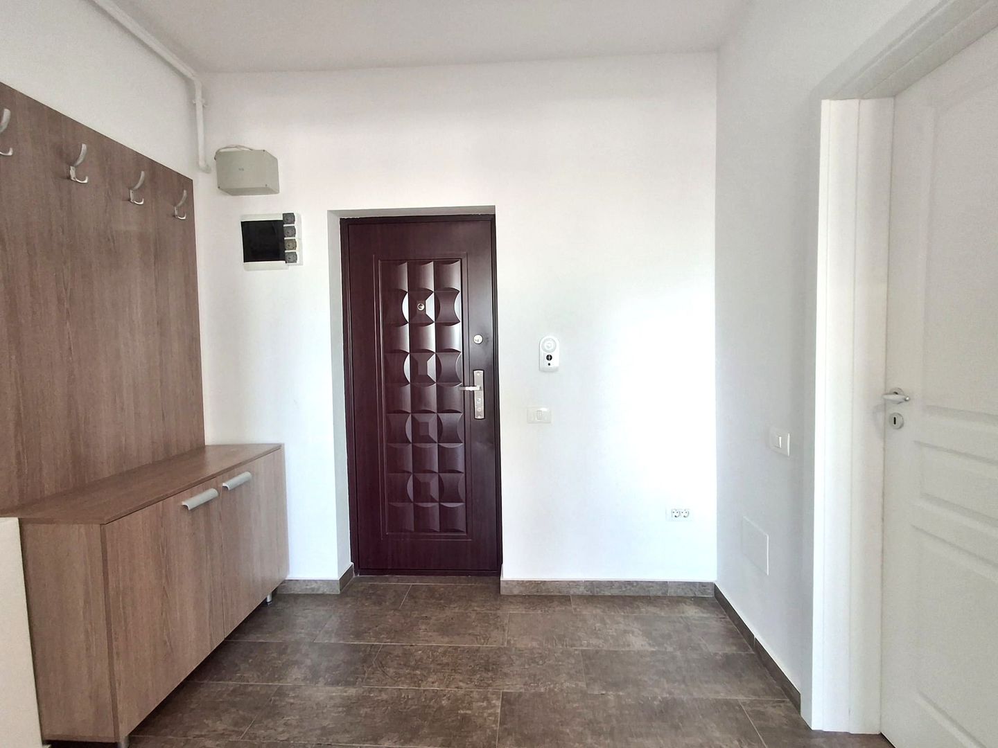 De Vanzare Apartament 4 camere  Militari  Residence - Poză 15