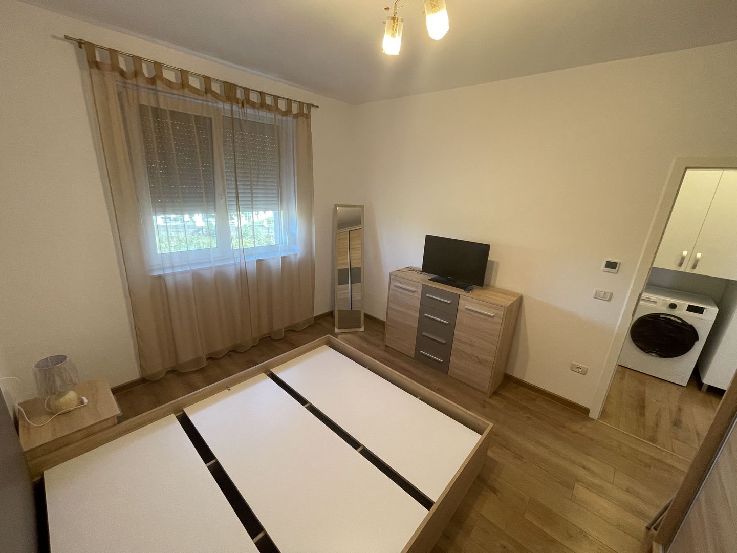 Giroc-Profi Super | 2 camere | Loc de parcare | Etaj intermediar - Poză 13