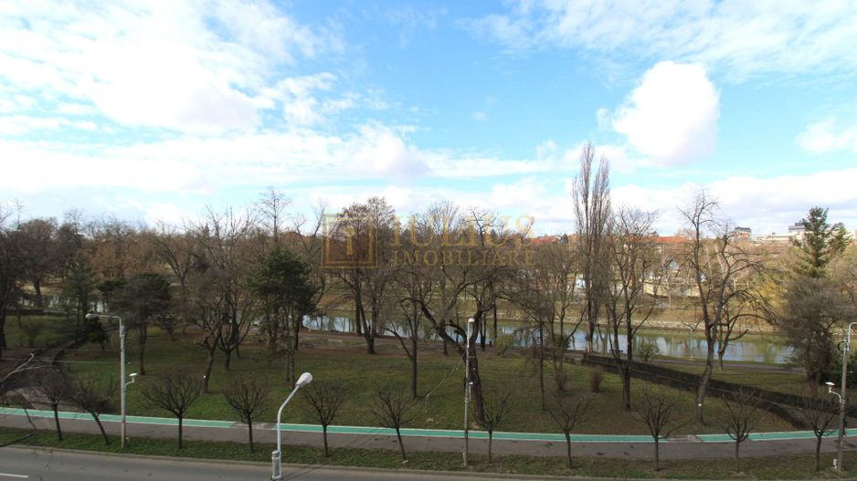 Comlpex Studentesc - Parcul Copiilor; pet friendly. - Poză 1