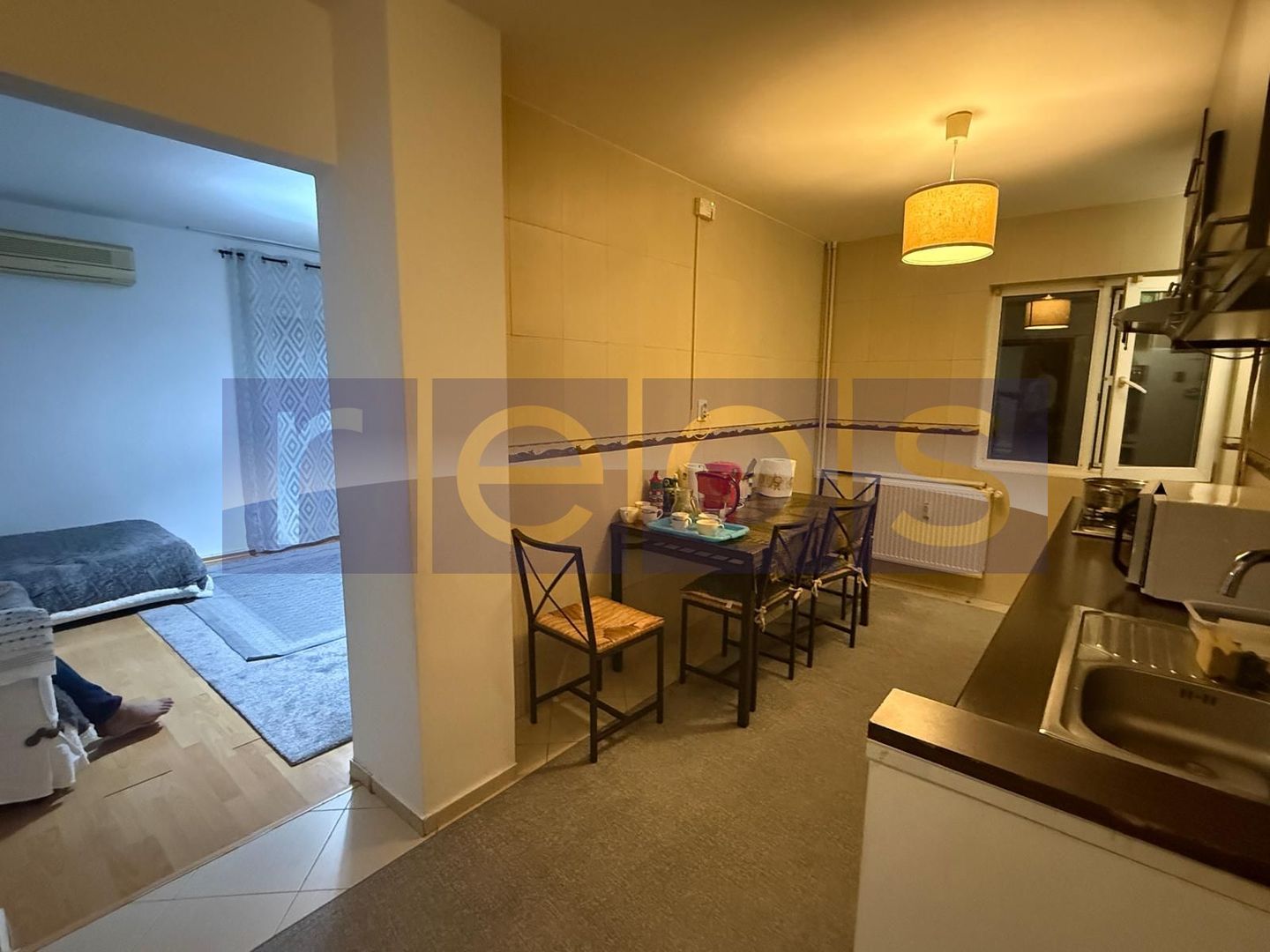 De vânzare apartament 3 camere Dorobanți -Radu Beller 2 Bai  Bloc 1986 - Poză 9