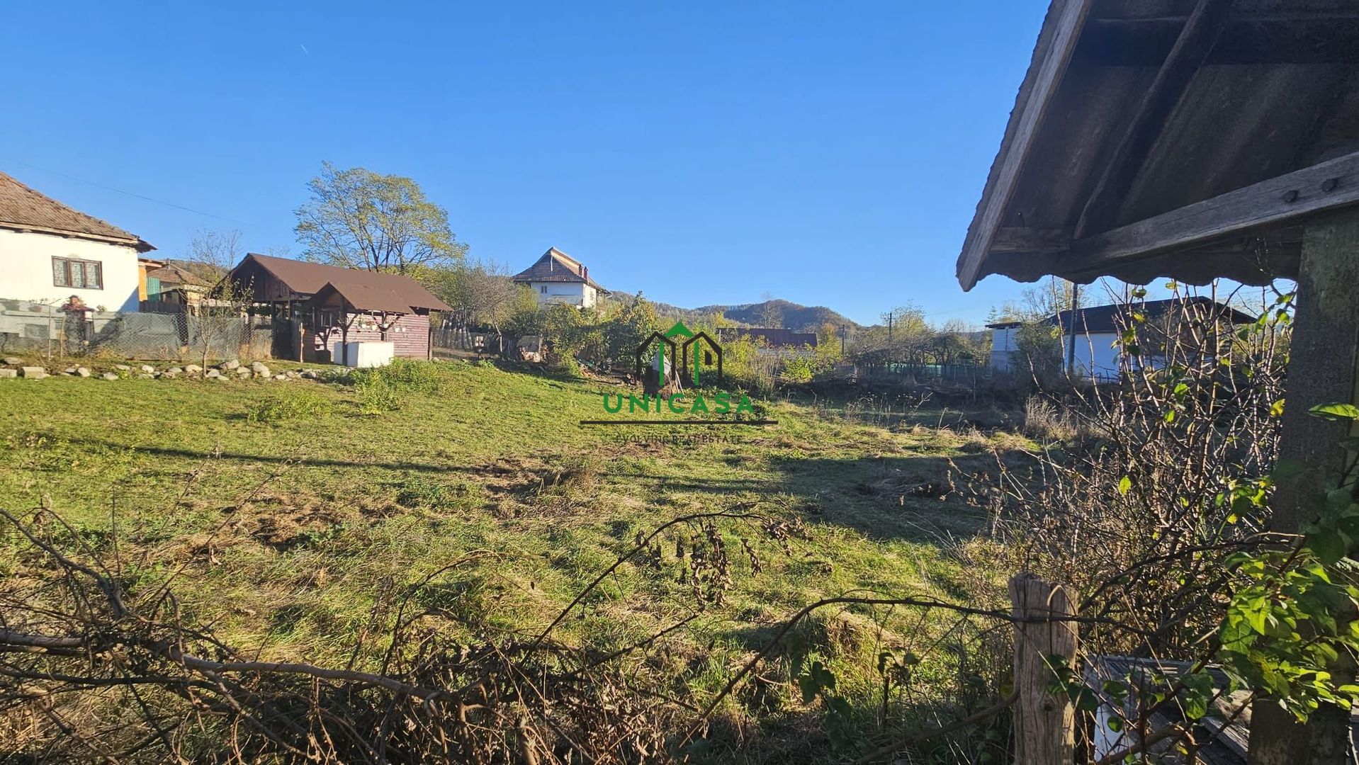 Teren intravilan/Valea Cheii - Poză 3