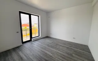 Casă premium de vânzare în zona Miorița - Poză 11