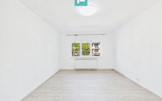 Apartament cu 3 camere de închiriat, Podgoria Arad - Poză 2