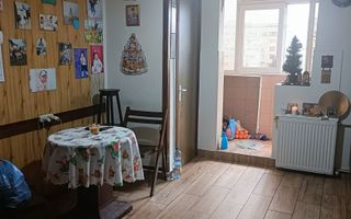 apartament două camere zona Piața Gorjului - Poză 1