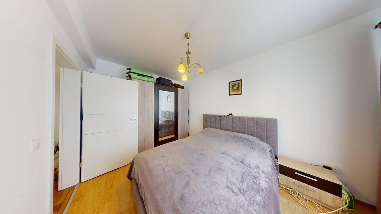Apartament decomandat, 2 camere, balcon, boxa - Avangarden - Poză 10