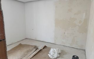 Apartament 3 camere semifinisat cu parcare – Florești, zona Terra - Poză 3