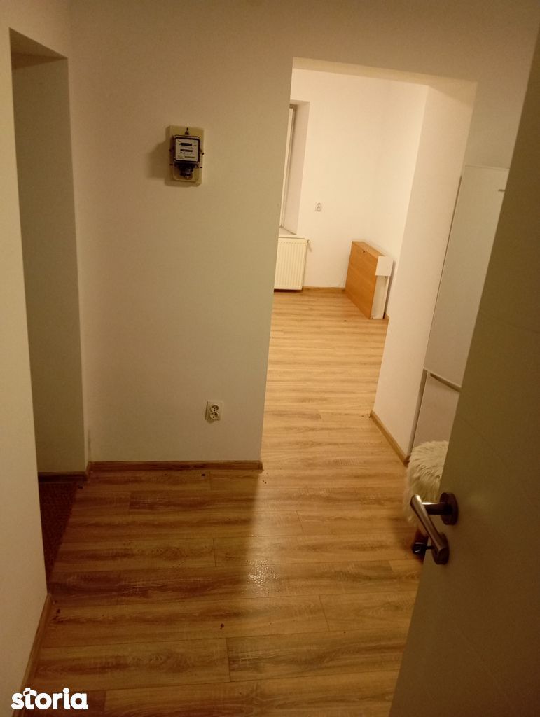 Garsoniera renovata, centrul vechi, centrala proprie, imobil fara risc - Poză 9