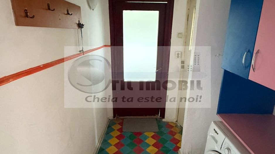 Apartament 2 camere, renovare completă, zona Alexandru cel Bun - Poză 2