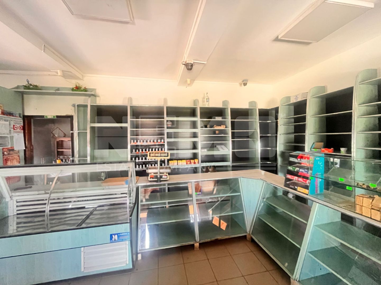 Spatiu Comercial de Inchiriere I Suceava/Sf. Ilie Vechi I 400Euro/luna - Poză 2