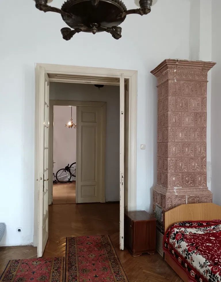 De vanzare vila burgheza 8 camere Unirii - Budapesta Ultracentral - Poză 3