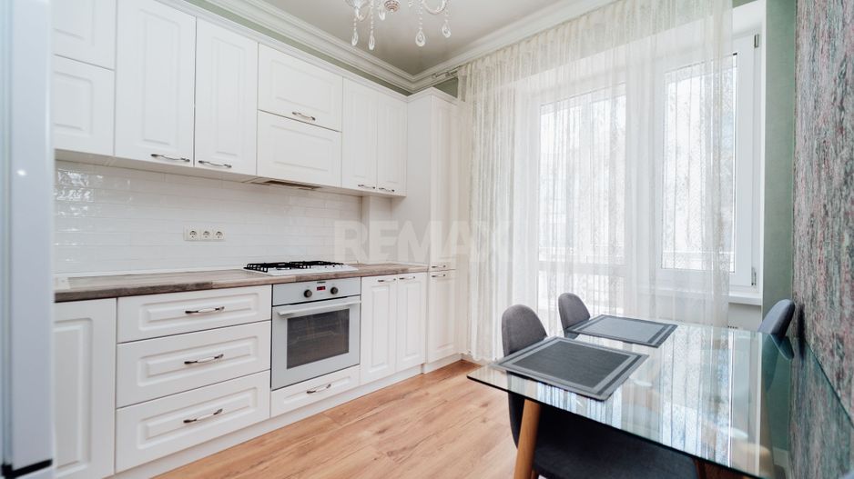 Apartament spre chirie – str. Melestiu 1/1, Complexul Rezidențial Valea Trandafirilor - Poză 1