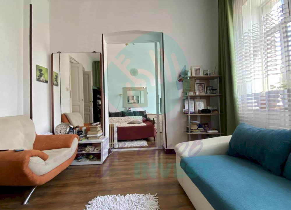Casa renovata adiacent Dacia si Stefan cel Mare - Poză 2