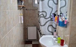 Vand sau schimb apartament - Poză 3