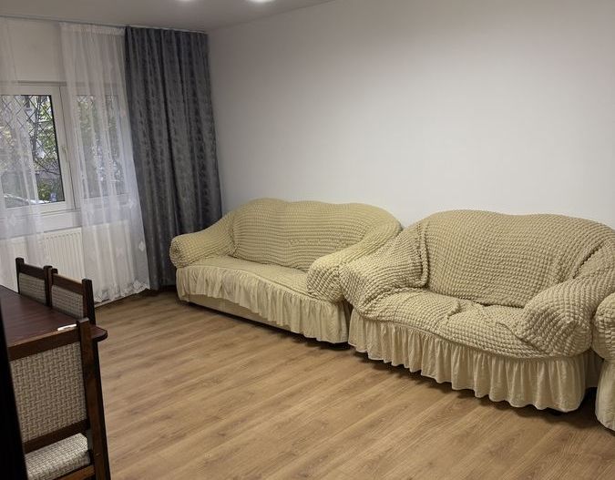 De vanzare apartament 2 camere Lujerului - Poză 2