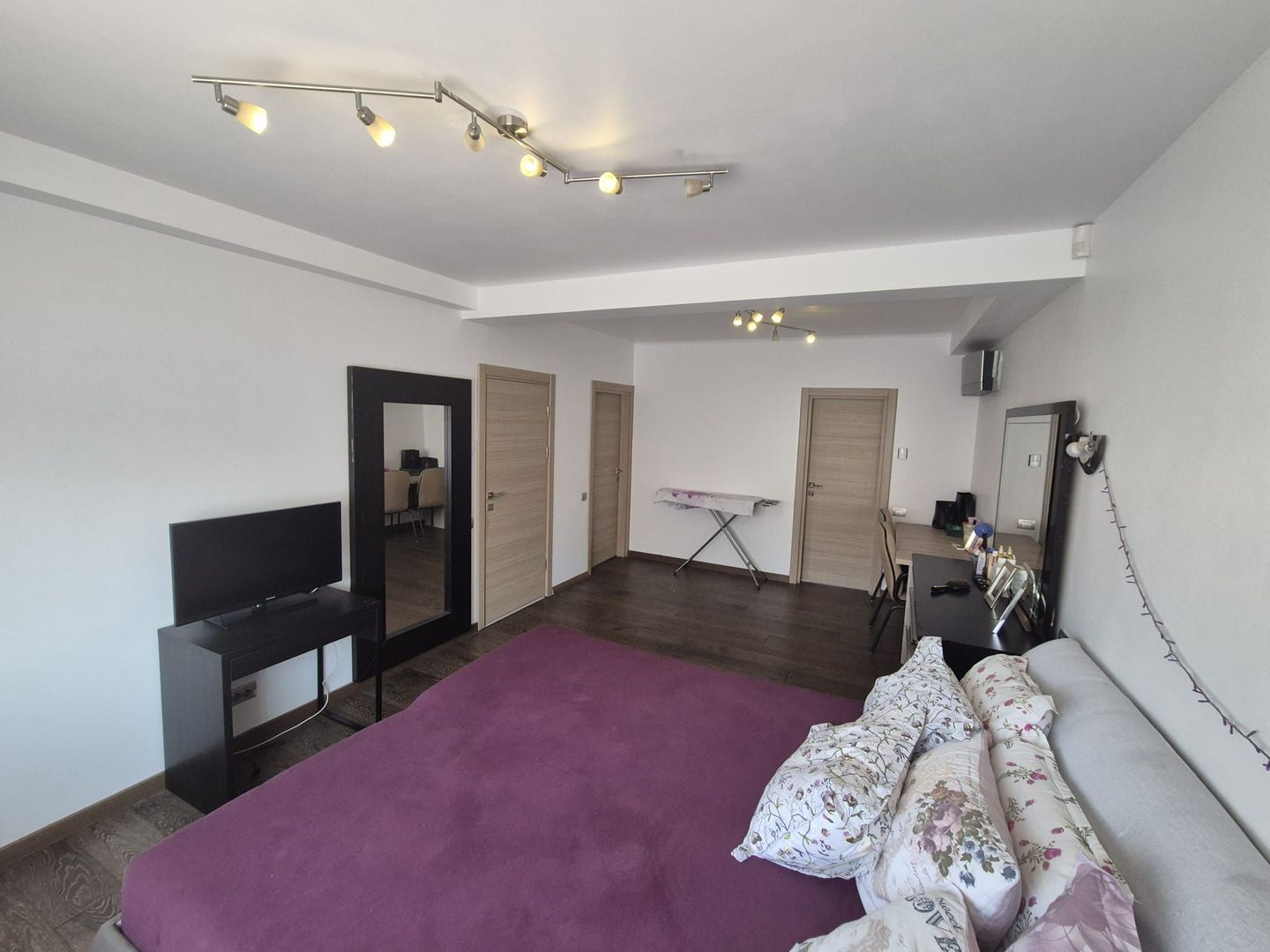 Vila 102 mp mobilată/utilata + 2 parcari -  Jasmine Garden Pipera ! - Poză 9