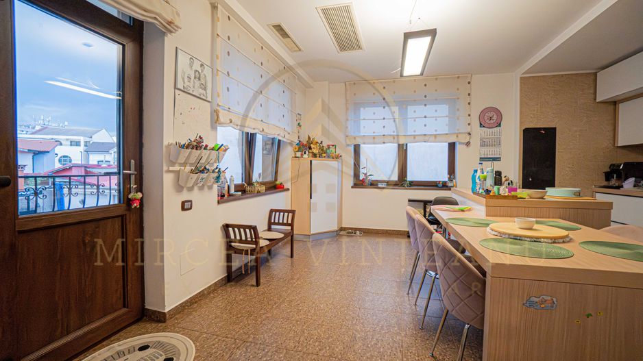 DACIA - Vila D+P+1E+M, teren 780 mp, deschidere 24 ml. - Poză 87