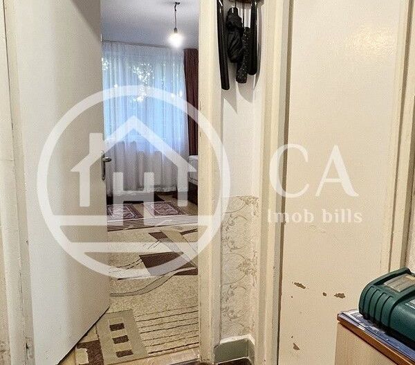 Apartament de vanzare cu 2 camere in zona Rogerius, Oradea - Poză 4