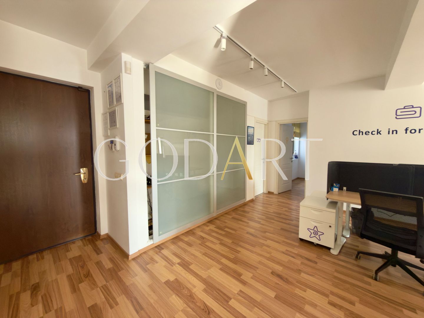 Dorobanti | 3 camere | Singur pe etaj | Lift - Poză 1