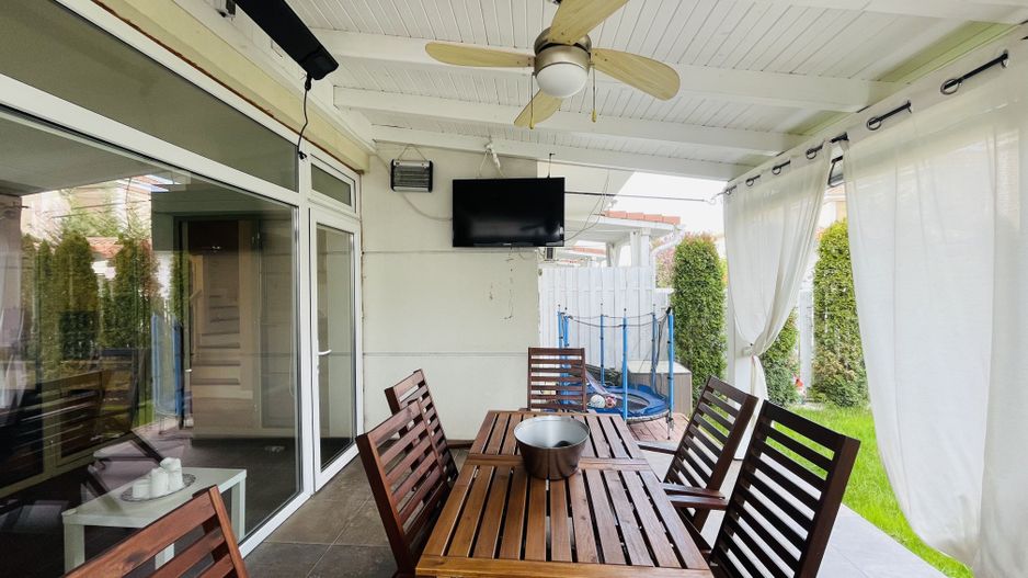 Casa superba in Dumbravita, langa Padure | Curte, Terasa si Garaj - Poză 51