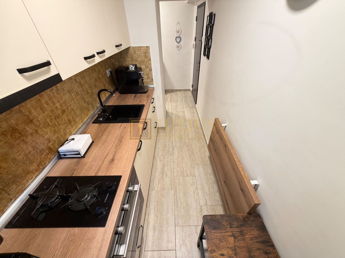 Mc Donald's - Spital Judetean Pius Brînzeu; centrala proprie, mobilar modern. - Poză 17