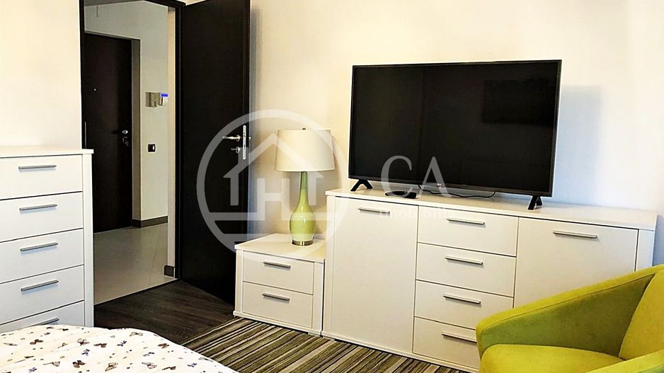 Apartament de inchiriat cu 3 camere Ultracentral, Oradea - Poză 7