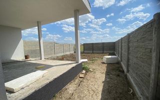 Giroc-Bld. Aviatiei | 5 camere | 3 bai | Bucatarie inchisa - Poză 1