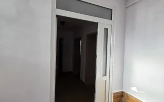 CASA  DE ÎNCHIRIAT 3 CAMERE IDEALA PENTRU SEDIU FIRMA SAU LOCUINTA - Poză 23