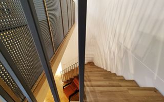 Apartament ultrafinisat în zona ultracentrală | Scară interioară - Poză 14