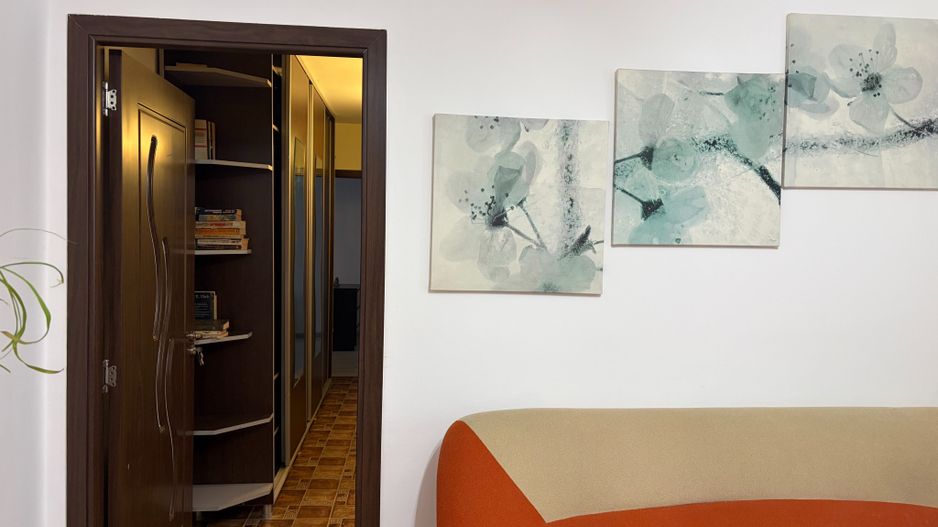 Apartament semidecomandat cu trei camere, Constantin Brancoveanu - Poză 5