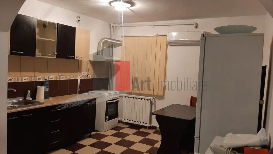 Inchiriere 2 Camere Vitan Mall - Poză 2