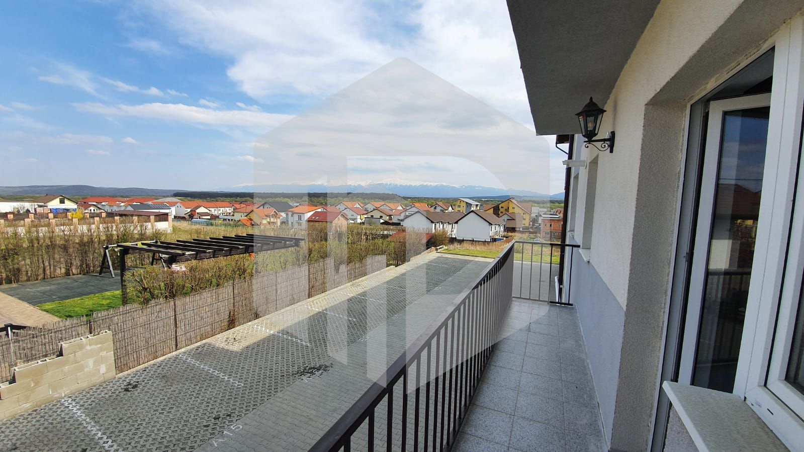 Apartament 2 camere - Etaj 1 - Mobilat si Utilat - Poză 1