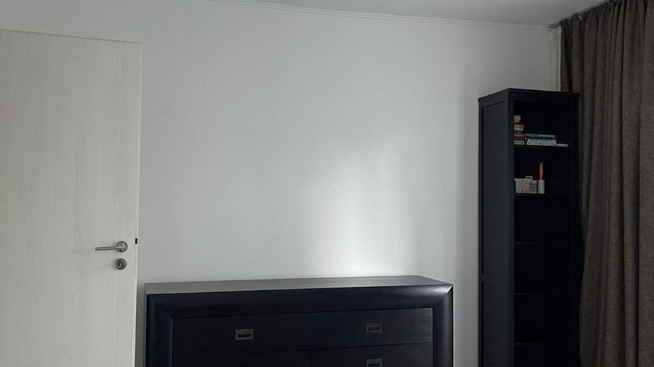 Apartament 2 camere zona Parc  Vacaresti/Oltenitei an 1986 - Poză 7