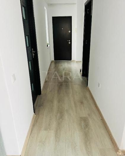 Apartament cu 2 camere, terasă de 50 mp, parcare subterană inclusă. - Poză 4