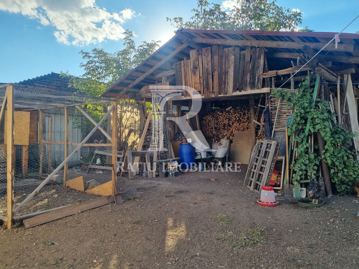 Casă renovata cu teren generos | Anexe | Gurasada | Hunedoara - Poză 30