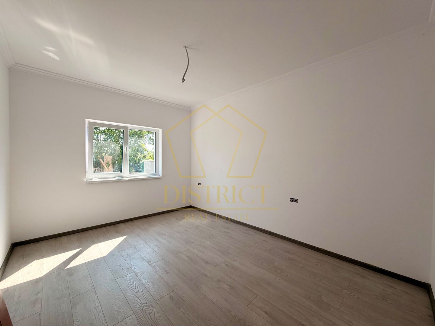 Duplex cu 4 camere | Mosnita Veche, la asfalt | Lidl - Poză 4