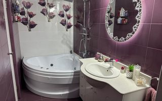 Apartament cu 3 camere Ultracentral - Poză 7