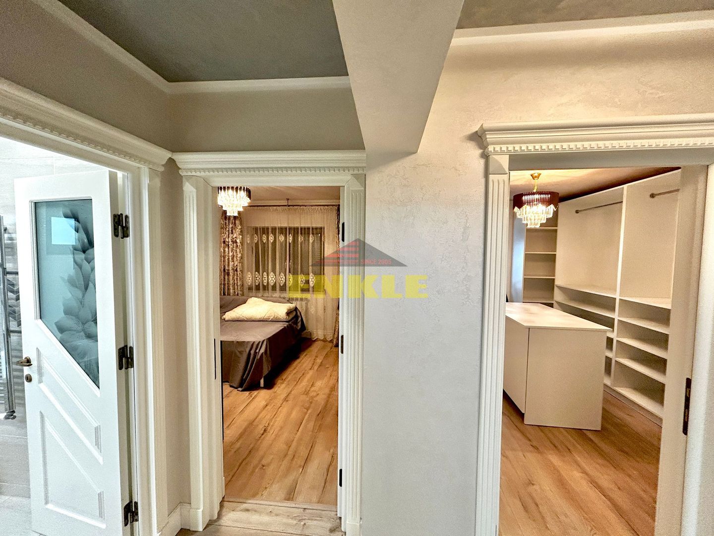 De vanzare apartament cu 3 camere, zona Piata Mare. - Poză 11