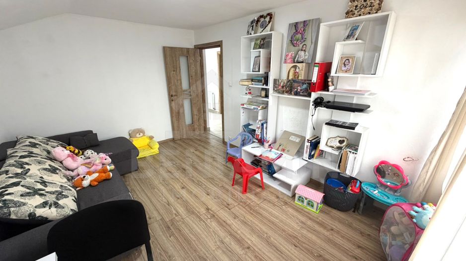 Casa moderna P+1- 3 dormitoare - centrala - mobilata utilata - Carcea - Poză 8