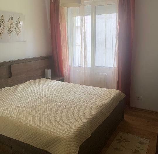 Inchiriez - 3 camere - renovat recent - anvelopat . - Poză 3