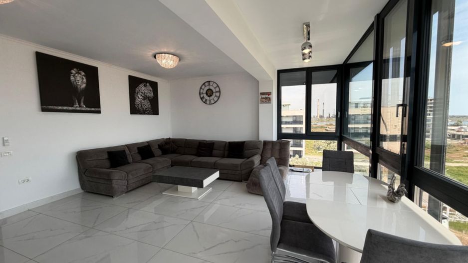 Penthouse Mamaia + 2 terase + curte 3 locuri de parcare - Poză 4
