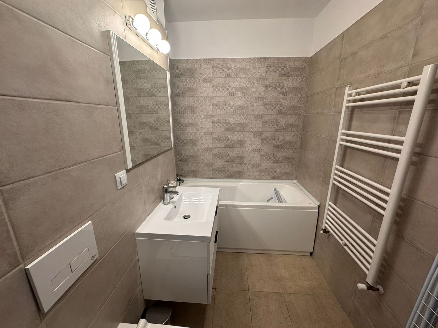 2 Camere ONIX Pipera Prima Inchiriere 9/11 - Poză 9