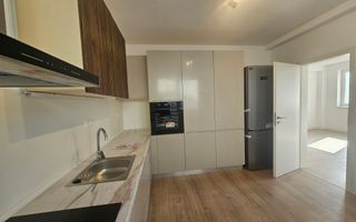 Casa de inchiriat, 4 camere, 2 bai, Sibiu Calea Cisnadiei - Poză 1