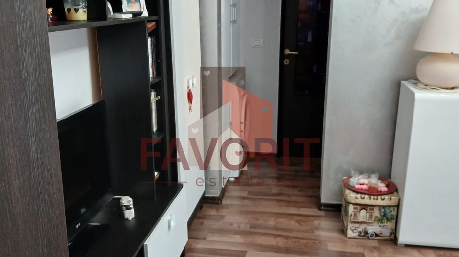 2 camere, semidecomandat | etaj 5 | centrala proprie | 2 balcoane | zona buna - Poză 2